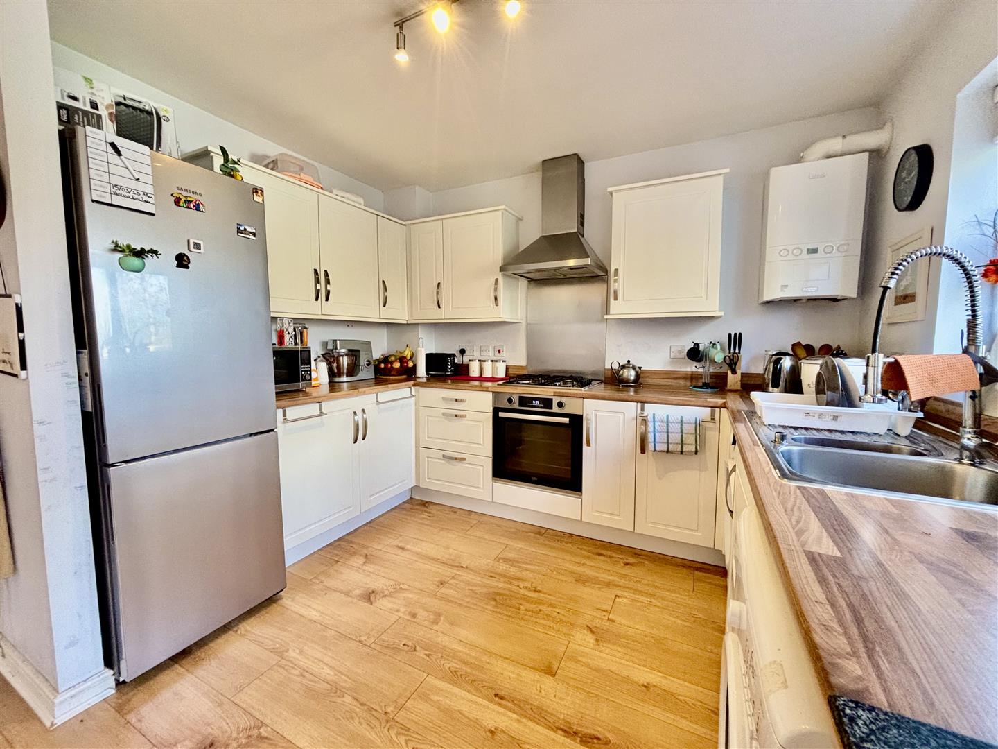 Bryn Derwen, Sketty, Swansea, SA2 9GX